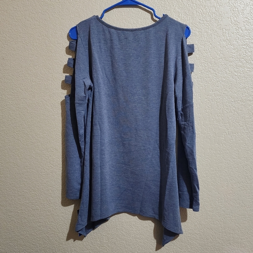 Apt. 9 Lattice Cutout Long Sleeve Blue Women's Top With Sharbite Hem Size M NWT - Picture 8 of 16